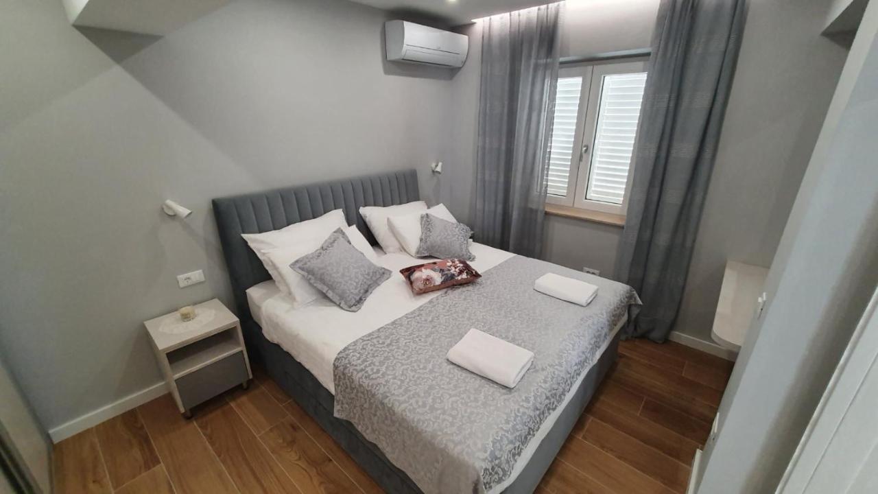 Newly Renovated Apt. Near To Entrance To Old Town ดูบรอฟนิก ภายนอก รูปภาพ